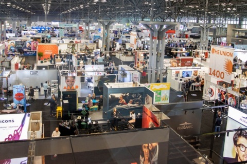 美国拉斯维加斯光学眼镜展览会展会现场图片