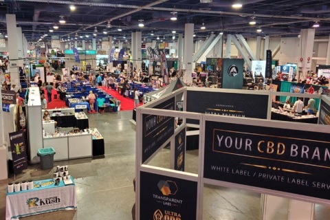 美国特色商品、非主流文化商品贸易展览会展会现场图片