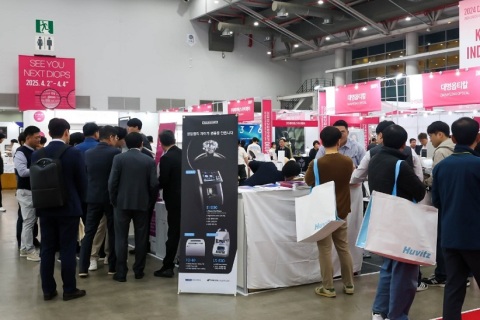 韩国首尔光学眼镜展KIOF展会现场图片