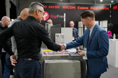 波兰光学眼镜展览会展会现场图片