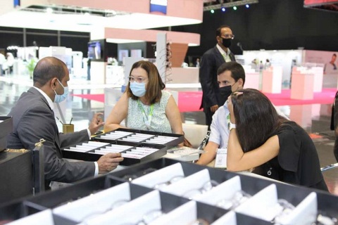 中东迪拜光学眼镜展览会展会现场图片