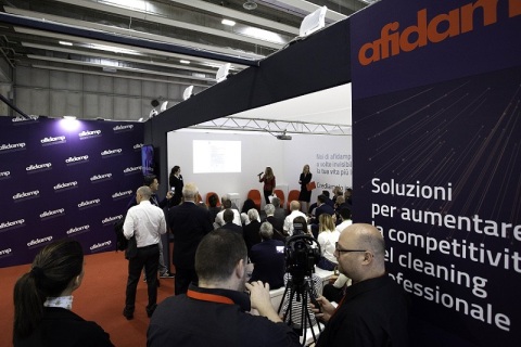意大利米兰清洁设备展览会展会现场图片