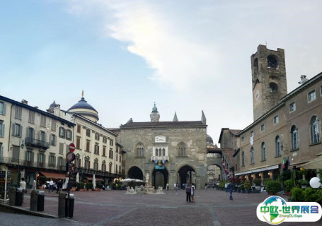 意大利贝尔加莫大学会展中心图片