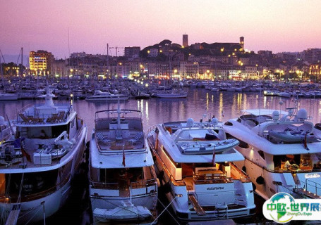 法国戛纳港会展中心图片