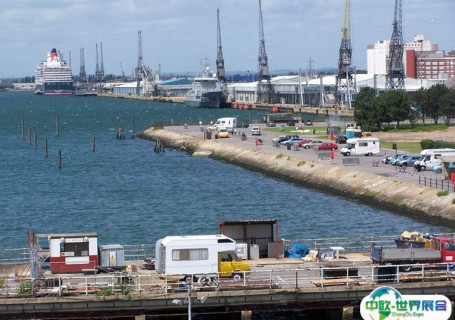 英国南安普顿五月花公园会展中心图片