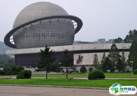 朝鲜平壤三大革命展示馆会展中心图片