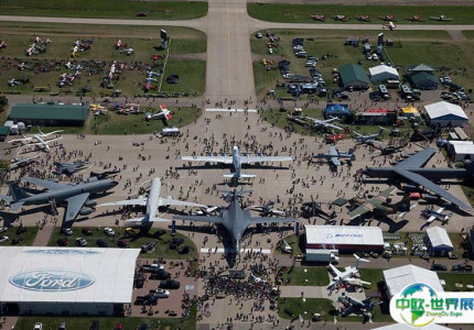 美国奥什科什魏特曼支线机场