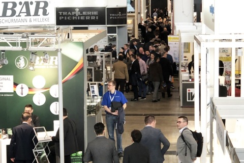 德国斯图加特紧固件展览会展会现场图片