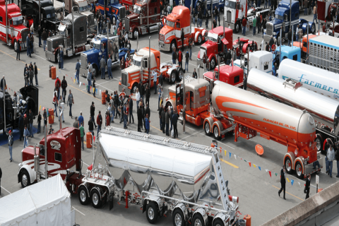 美国路易斯维尔中部卡车展览会展会现场图片