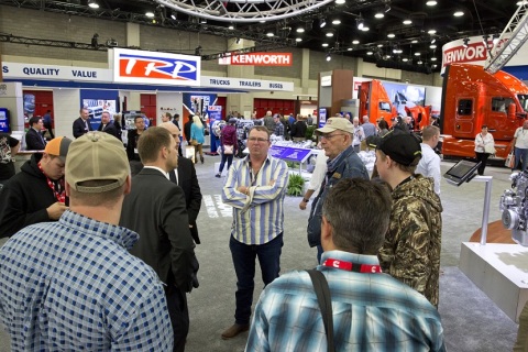 美国路易斯维尔中部卡车展览会展会现场图片