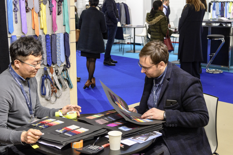 波兰国际时尚服装展览会展会现场图片