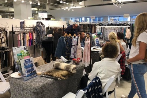 美国洛杉矶纺织服装面料展览会展会现场图片