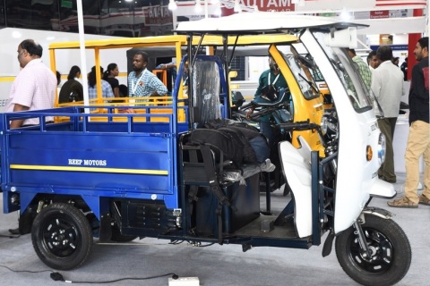 印度新德里电动车展览会展会现场图片