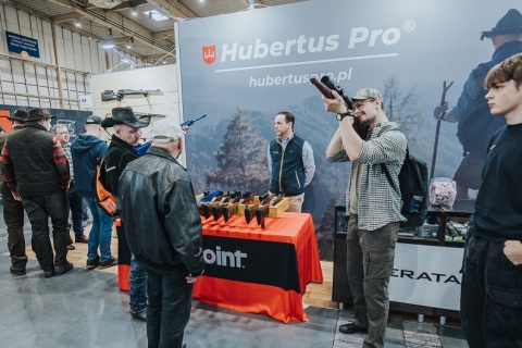 波兰波兹南狩猎、打靶设备展览会展会现场图片