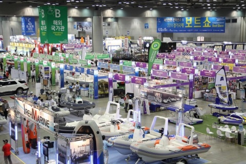 韩国首尔游艇展览会展会现场图片