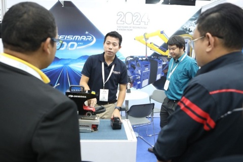 马来西亚亚洲铁路及轨道交通展览会展会现场图片