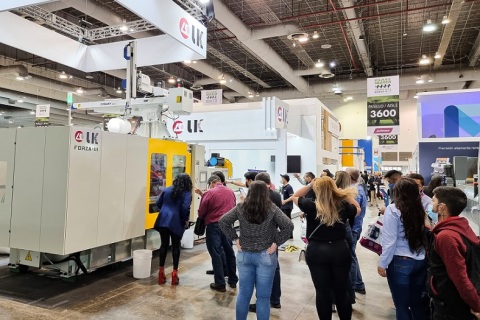 墨西哥塑料橡胶展览会展会现场图片