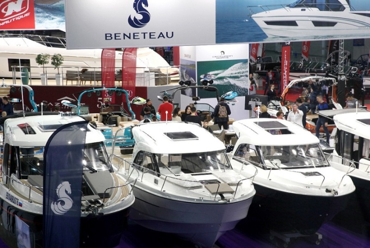 俄罗斯莫斯科游艇展览会