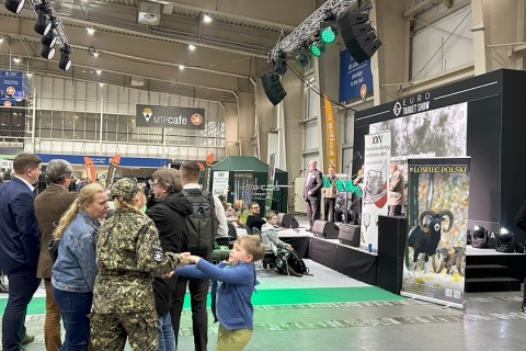 波兰波兹南狩猎、打靶设备展览会展会现场图片