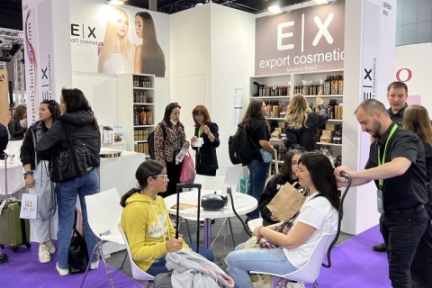 西班牙巴塞罗那美容展览会展会现场图片