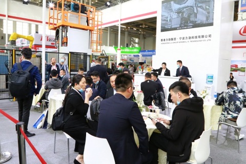 日本横滨压铸展览会展会现场图片