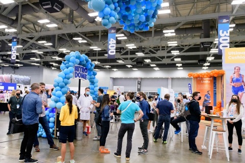 美国国际跑步运动及户外用品展览会展会现场图片