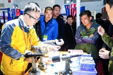 马来西亚汽配、轮胎、汽保用品展览会展会现场图片