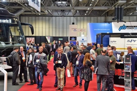 英国伯明翰客车巴士展展会现场图片