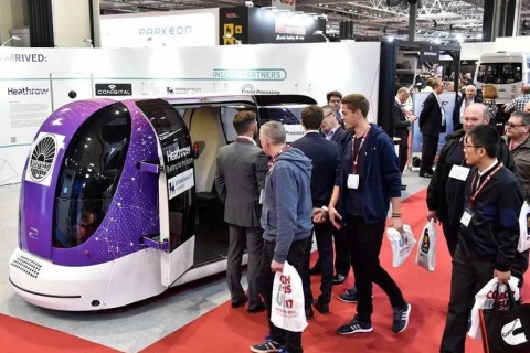 英国伯明翰客车巴士展展会现场图片