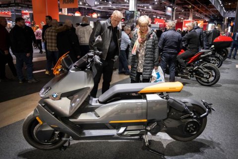 芬兰摩托车展览会展会现场图片