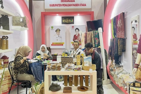 印尼雅加达礼品及手工艺品展览会展会现场图片