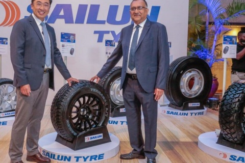 阿联酋沙迦中国轮胎汽配展展会现场图片