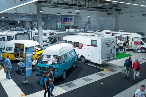 波兰华沙房车露营展览会展会现场图片