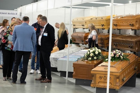 波兰凯尔采葬礼及殡葬品展览会展会现场图片