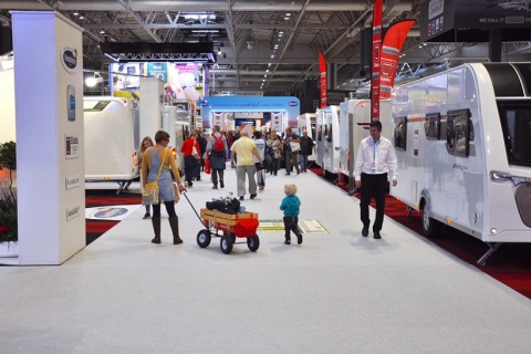 波兰华沙房车露营展览会展会现场图片