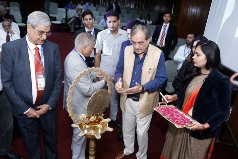 印度胶粘剂及密封展览会展会现场图片