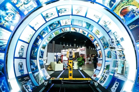 中国测绘地理信息技术装备展览会展会现场图片