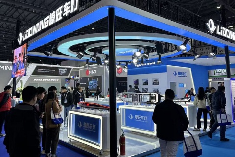 苏州改装车展展会现场图片