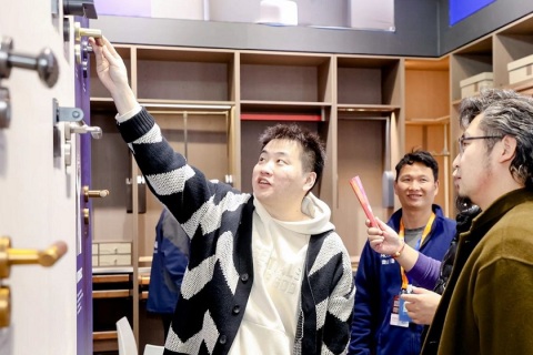 北京国际家居产业博览会展会现场图片