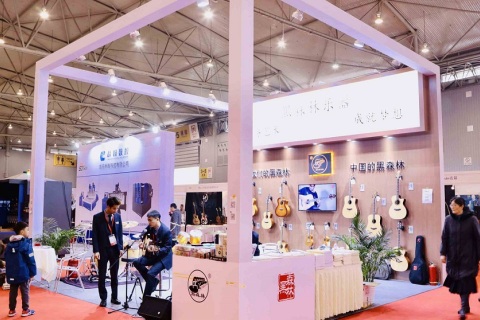 成都国际乐器展览会展会现场图片