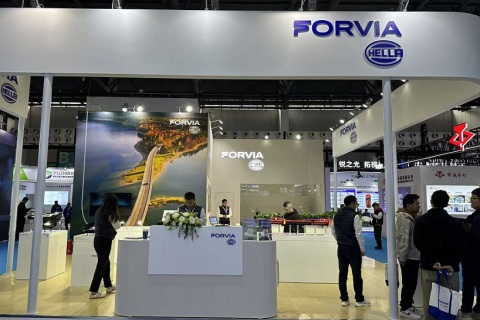 苏州改装车展展会现场图片