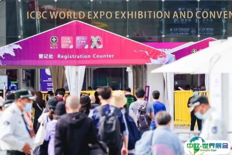 上海国际流行服饰配饰展览会展会现场图片