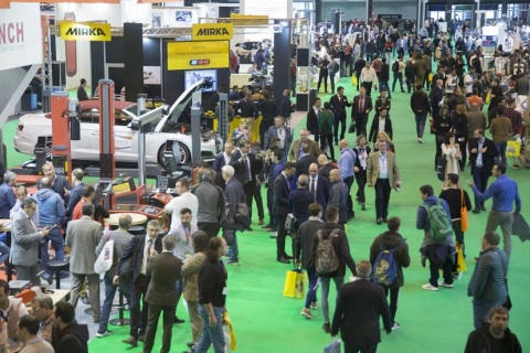 西班牙马德里汽车工业、汽配展览会展会现场图片