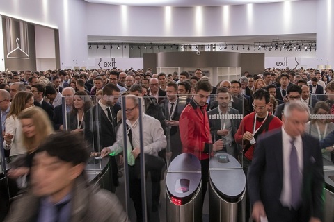 瑞士日内瓦高级钟表展览会展会现场图片