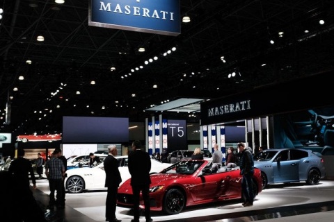 美国纽约汽车展展会现场图片