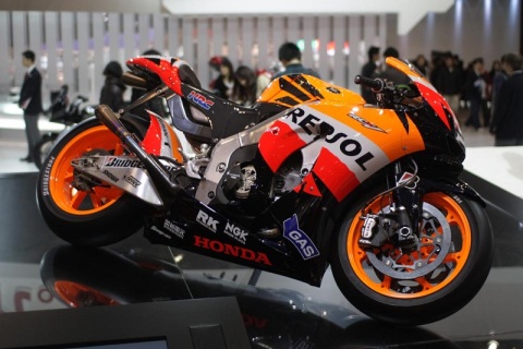 日本东京摩托车展览会展会现场图片