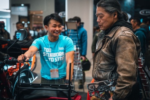 日本东京摩托车展览会展会现场图片