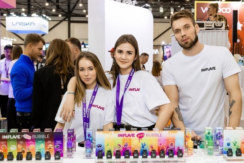 俄罗斯电子烟及水烟展展会现场图片