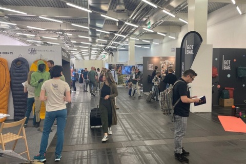 俄罗斯户外用品及园艺、烧烤展览会展会现场图片