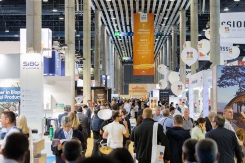 西班牙巴塞罗那泳池桑拿水疗SPA展览会展会现场图片